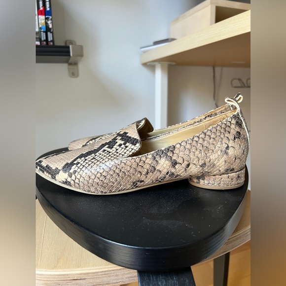 Frank and Oak leather snakeskin pointed toe flats - Picture 3 of 5